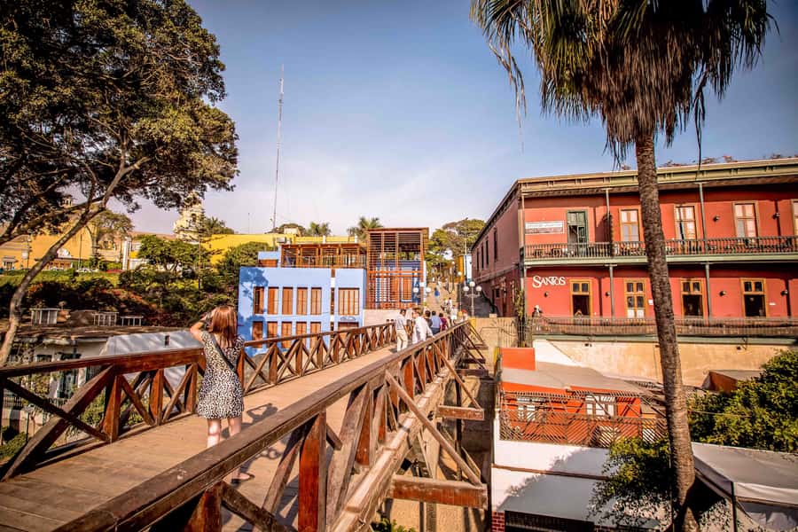 Lima: Pachacamac Ruins & Barranco Half-Day Guided Tour - Key things I’d bet on in this half day