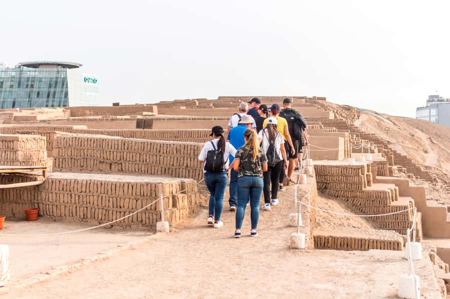 Lima: Private Tour to Huaca Pucllana and Huaca Mateo Salado - Who should book this private huaca tour