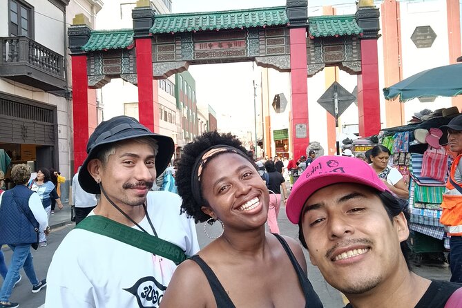 Lima Street Food Tour Beyond Netflix - Getting There and Ending at Plaza San Martín