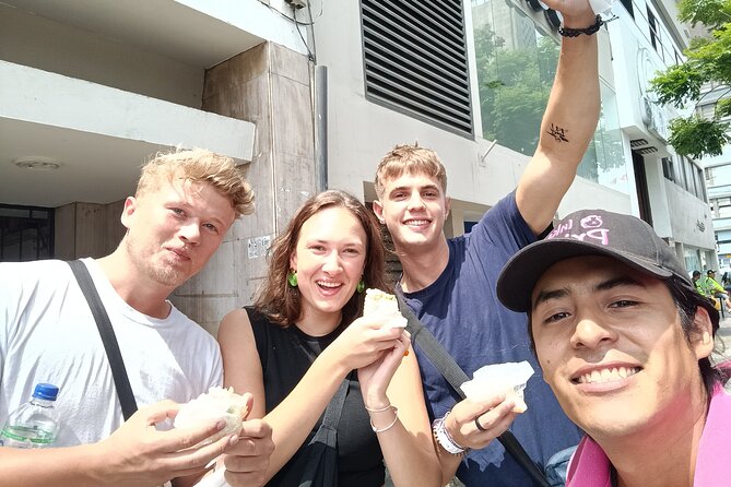 Lima Street Food Tour Beyond Netflix - Stop 4: Centro Histórico and the Optional Pisco Sour Moment