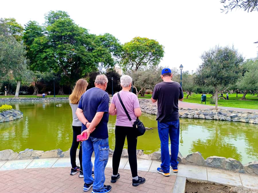 Lima: Tour in Miraflores, San Isidro, Barranco & Chorrillos - Who this tour suits (and who should look at other options)