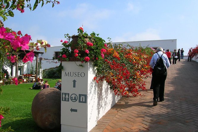 Lima´s Vibrant Heritage & Larco Museum of Cultures Half Day Tour - Dress code and the “don’t get turned away” checklist