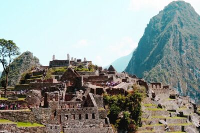 Machu Picchu 1 Day Tour from Cusco by Train - Aguas Calientes as Your Buffer: Food, Shops, and Photos Before the Entrance