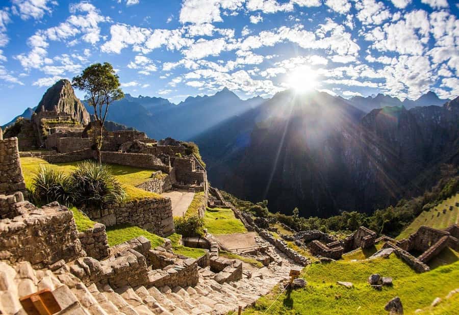 Machu Picchu 2 Days / 1 Night (By Bus) - 4:30 a.m. Wake-Up and the 1.5-Hour Steep Trail