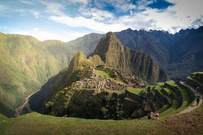 Machu Picchu Full Day Tour from Cusco(Small Groups ) - The 2-hour Machu Picchu guided tour: what you’ll actually learn