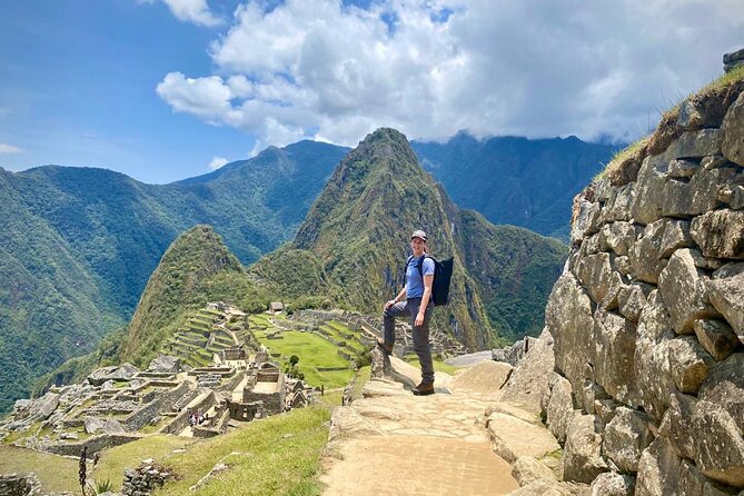 Machu Picchu Full Day Tour from Cusco(Small Groups ) - Train to Aguas Calientes: the Urubamba River payoff