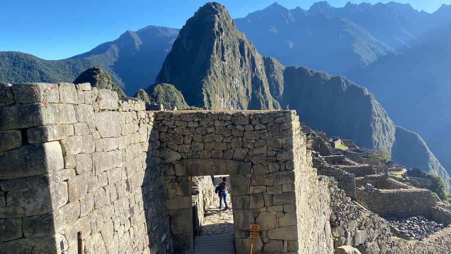 Machu Picchu: Group Guided Tour - How the Guides Handle Questions, Pace, and Energy
