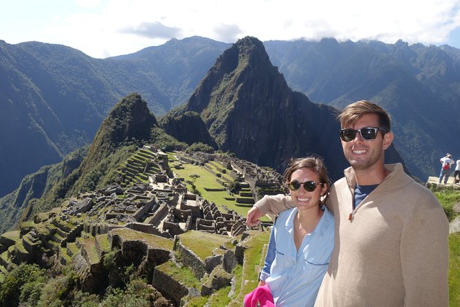 Machu Picchu Private Tour from Aguas Calientes (Tickets included) - Machu Picchu, but with a human guide guiding the way