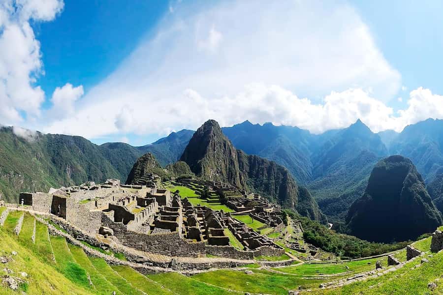 Machupicchu 2025: The best ticket Circuit 2 - Getting to Machu Picchu: what’s included vs what’s on you