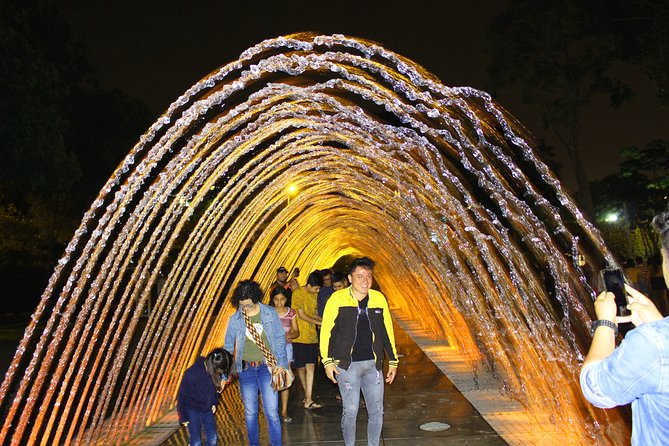 Magic Fountains Park & Bohemian Barranco at Night (Small Group) - What You’ll Learn From the Guide (Beyond Just Facts)