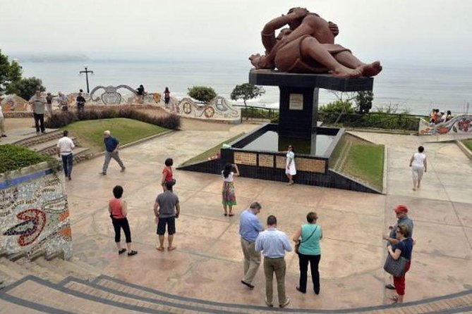 Modern and Colonial Lima City Tour. - A Lima “best hits” route that actually fits four hours