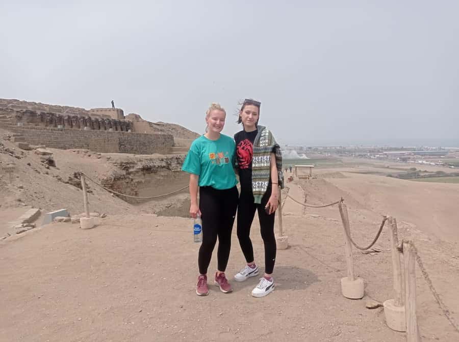 Pachacamac: Private tour of the Great Archaeological Sanctuary and Site Museum - Pickup, comfy ride, and the Lima neighborhoods you pass through