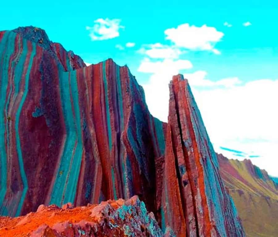 PALLAY PONCHO MOUNTAIN TREK - Quick Takeaways