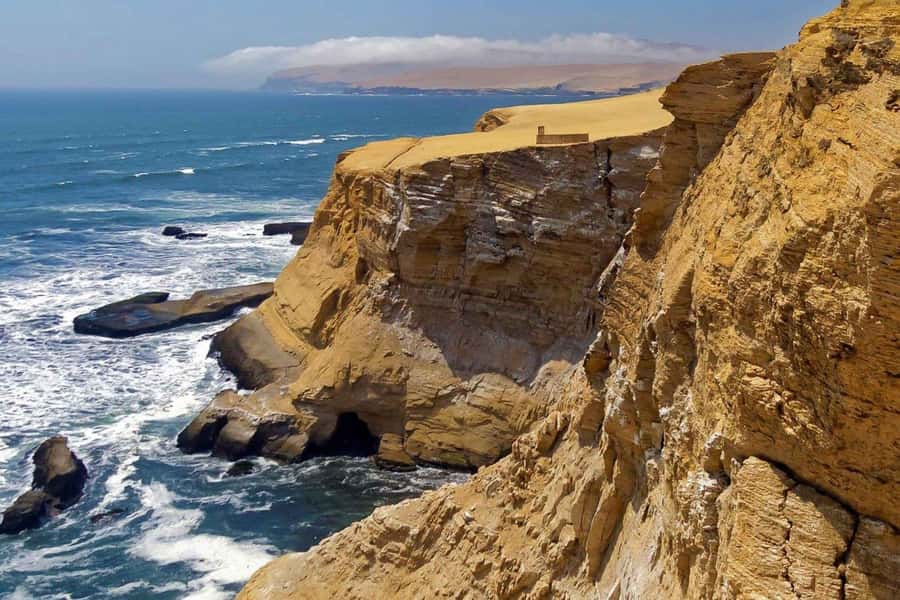 Paracas: Drive ATV and Buggy in Paracas Reserve - Playa Roja: the big contrast stop
