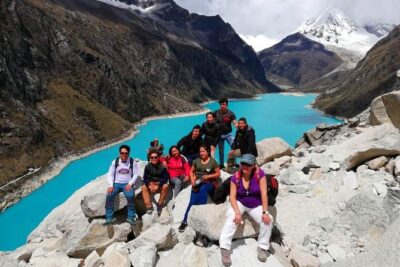 Parón Lake - Cordillera Blanca - The guide and group size: Spanish support without feeling rushed