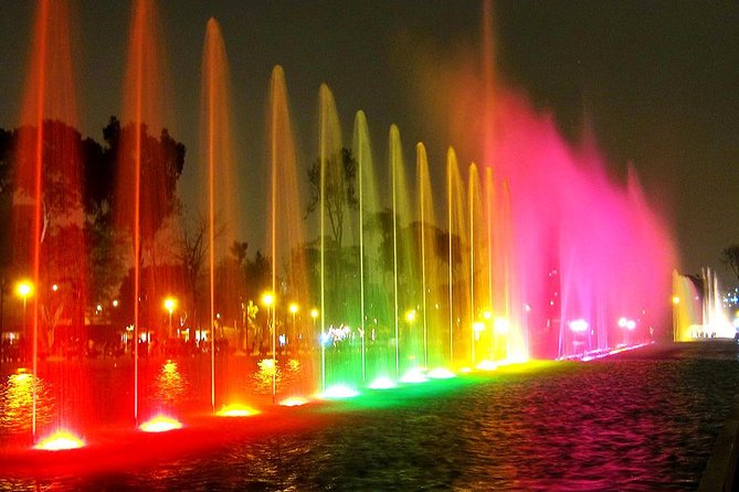 Private Lima Night Tour Including Magic Water Circuit - Stop 1: Centro Histórico de Lima under night lighting