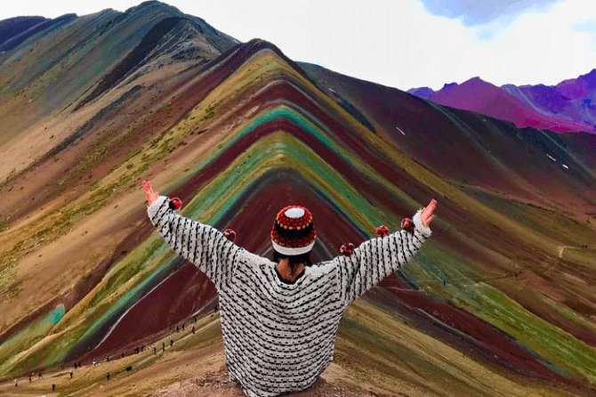 Private Rainbow Mountain Full Day Tour - Breakfast, lunch, and fueling the hike at high altitude