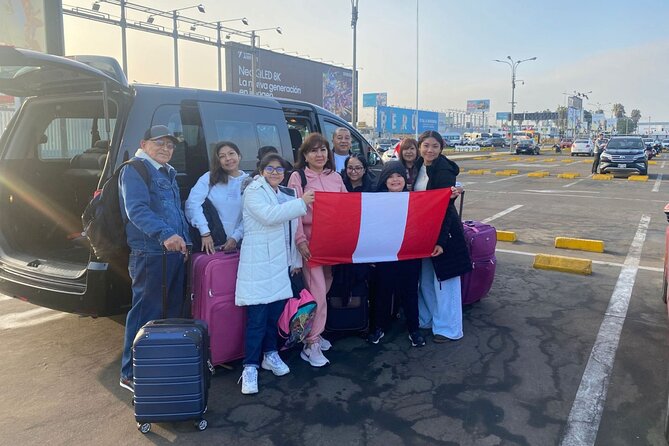 Private Taxi Transfers to Lima Jorge Chavez Airport - From booking to landing: how the communication really helps