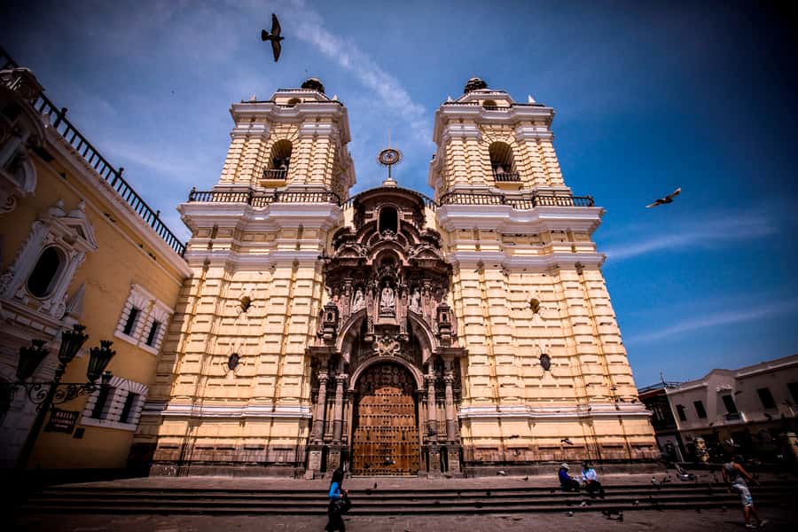 Private Tour Casa Aliaga,San Francisco Convent, Larco Museum - A 4-hour private route that avoids the usual Lima overload