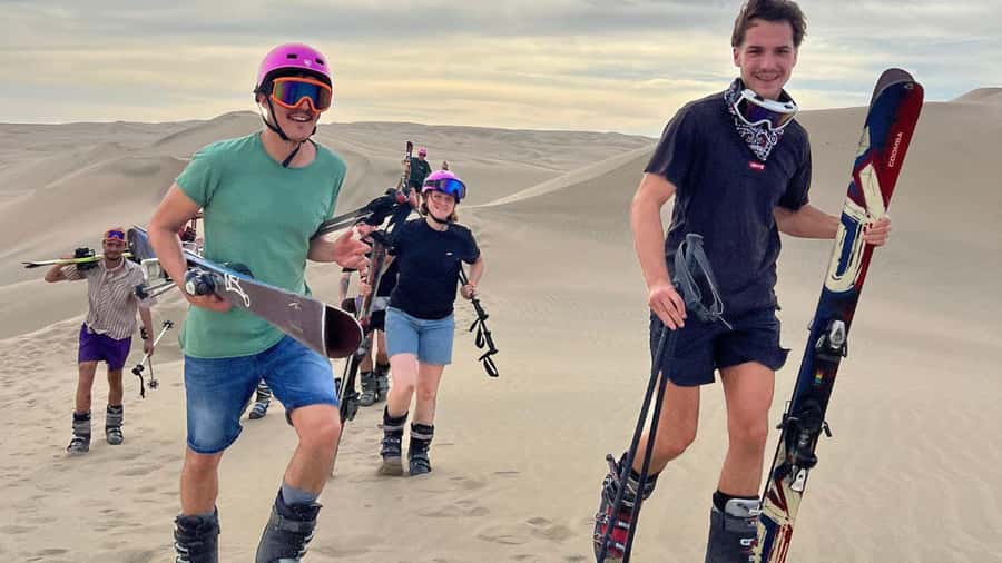 Pro Sanboarding or skiing in Huacachina from Lima - Day trip - Sandboarding and sand skiing with pro gear and real coaching