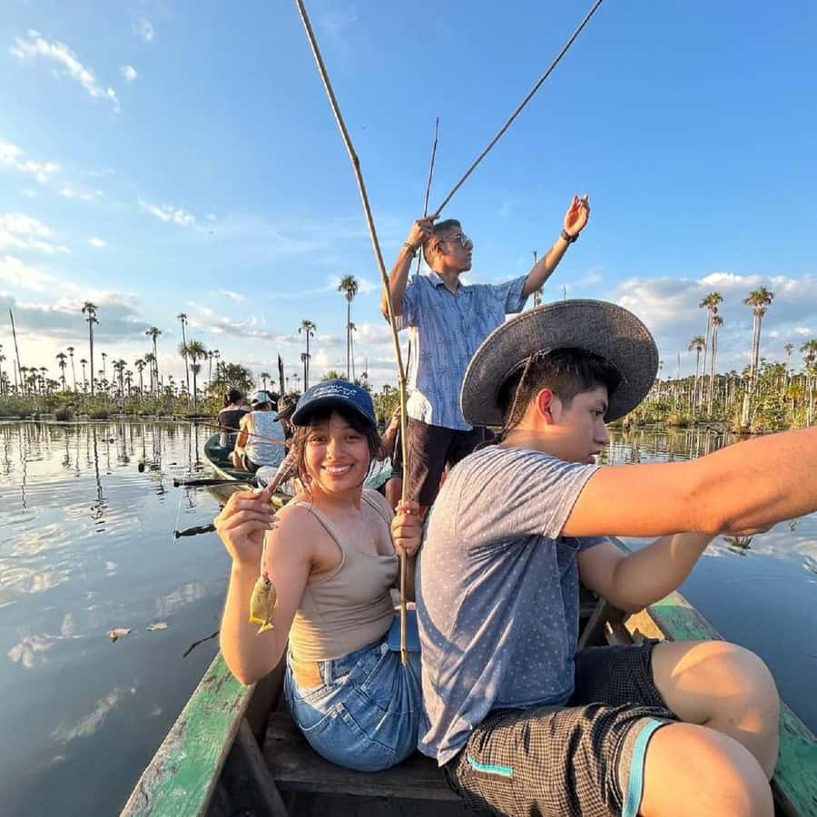 Puerto Maldonado: Lake Yacumama sunset and piranha fishing - Language and Group Size: Why Your Guide Can Make or Break It