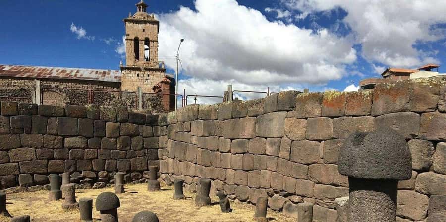 Puno: Chucuito, Aramu Muru, and Juli Day Trip - Juli, the church town people compare to a Rome: San Pedro to Santo Domingo