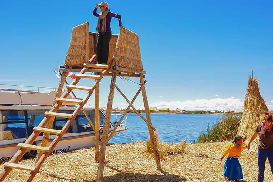 Puno: Lake Titicaca Day Tour - The cooperative textiles stop: where craft becomes the main event