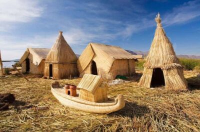 Puno: Two-day excursion to Uros, Amantani and Taquile - Uros: totora reeds, homes, and boats (not just postcards)