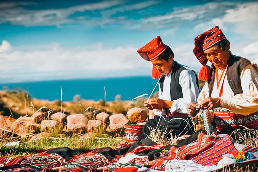 Puno: Uros and Taquile Islands Full-Day Tour with Lunch - Speedboat time: how to enjoy the ride instead of fighting it