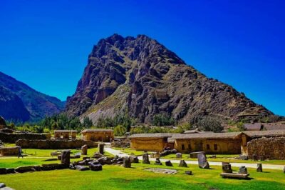 Sacred Valley: Chinchero, Moray, Ollantaytambo & Pisac+Lunch - Chinchero: textiles, a community visit, and what to look for