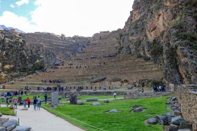 Sacred Valley Pisac Ollantaytambo and Chinchero Full-Day Tour - Pisac: Terraces, Cemeteries, and Inca Power