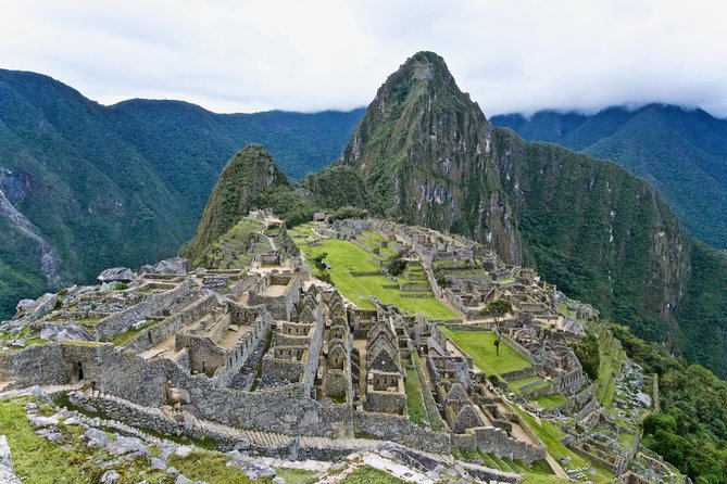 Salkantay Trek To Machu Picchu 5 Days And 4 Nights - Day 4 to Llactapata: first Machu Picchu views and the Aguas Calientes night