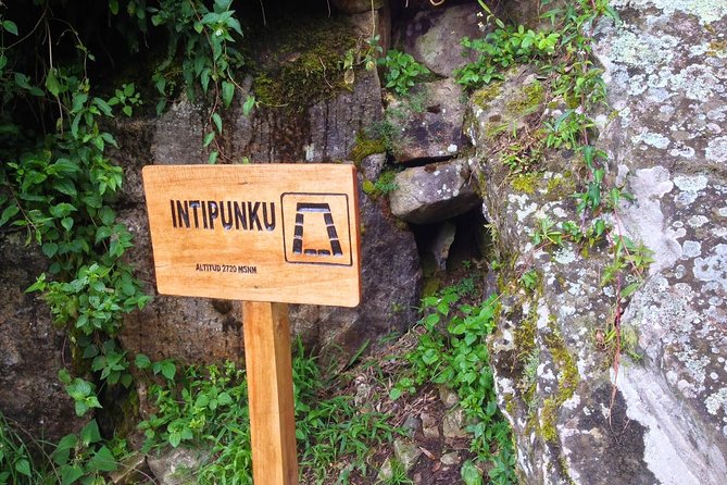 Short Inca trail to MachuPicchu || 2days - 1nigth || - Wiñay Wayna: the first big emotional payoff