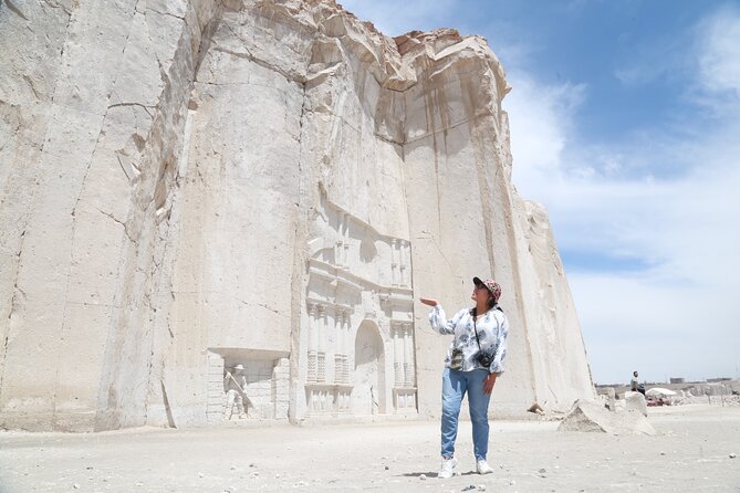 Sillar Route in Arequipa and viewpoint of the Volcanoes - Stop 2: Canteras de Sillar (Las quarries) in a protected area