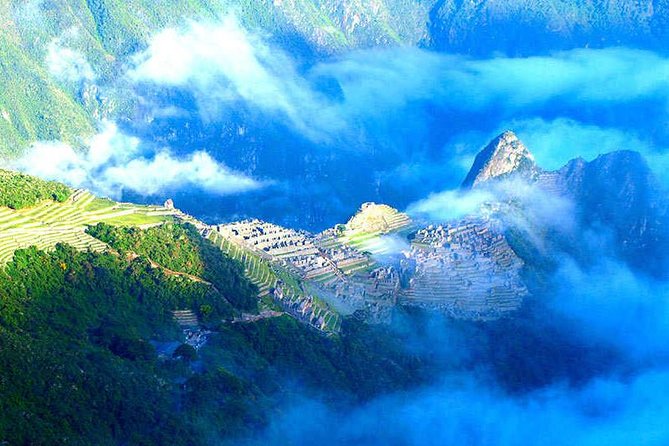 Small Group: 4-Day Inca Trail Trek to Machu Picchu - Day 3: Runkurakay, Sayacmarca, Chaquicocha, then Phuyupatamarca Pass