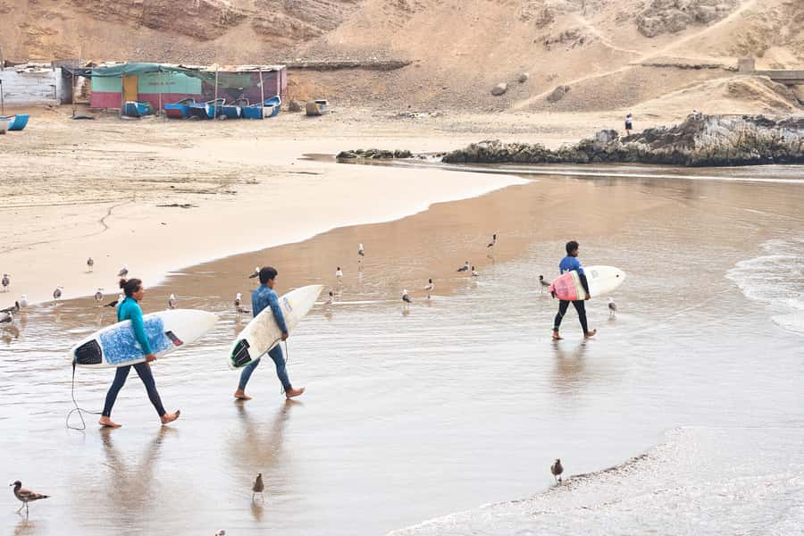 Surfing experience in Lima - Miraflores beach meet-up: how the 90 minutes typically run