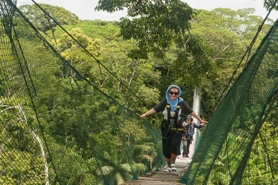 Tambopata National Reserve Tour 3 Days - Day 3: Cachuela clay lick, native family life, and Madre de Dios fishing