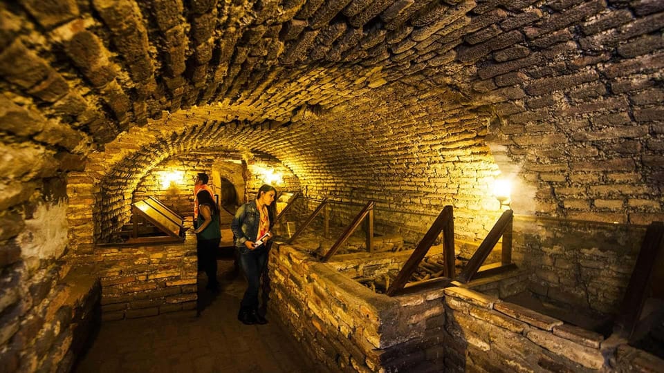 Tour of Lima with a visit to the catacombs of San Francisco. - What kind of traveler this tour fits best