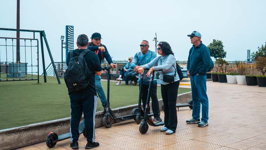 Tour Panorámico en Miraflores en Scooter Eléctrico - Why Miraflores Feels Perfect on an Electric Scooter