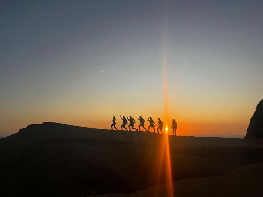 TREKKING GOLDEN SHADOWS - Getting There: Playa Roja Tours Meet-Up and the 50-Minute Bus Ride