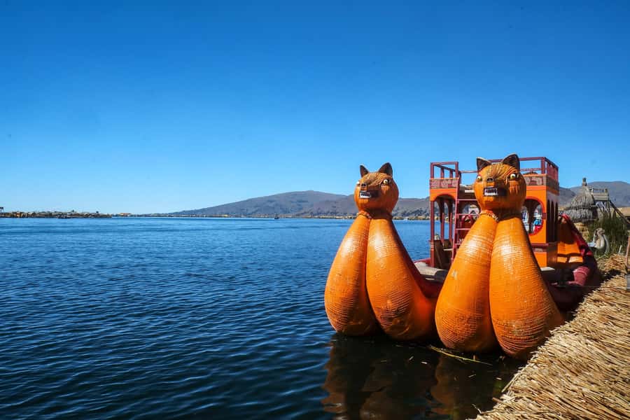 Two Day Lake Titicaca Tour With Homestay - Sunset on Amantani: beautiful views, plus cold reality