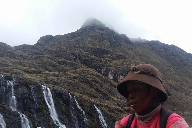 Ultimate Lares Trek & Inca Trail 5 days - Day 2: Condor Pass at 4700m and the remote Cancha Cancha village