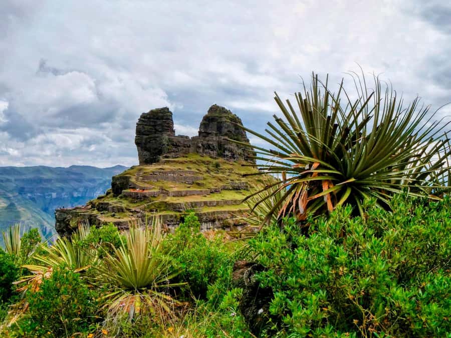 "Waqra Pucara, The Majestic Fortress Revealing Secrets of the Andes". - Early Cusco Pickup: What 4:30 a.m. Really Means