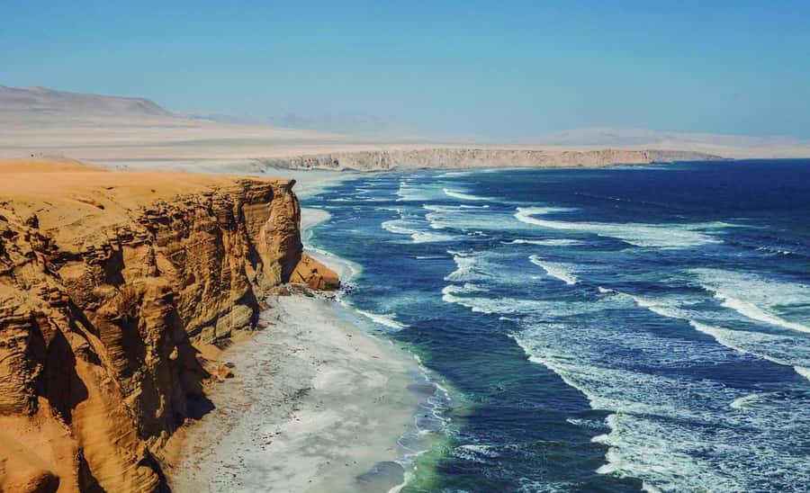 Wonders of Paracas: Ballestas Islands and National Reserve - Ballestas Islands by boat: wildlife, cliffs, and the 170-meter Candelabrum